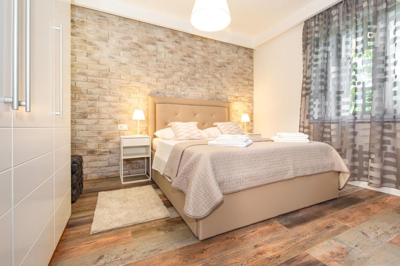 Ela Apartment Rijeka Luaran gambar