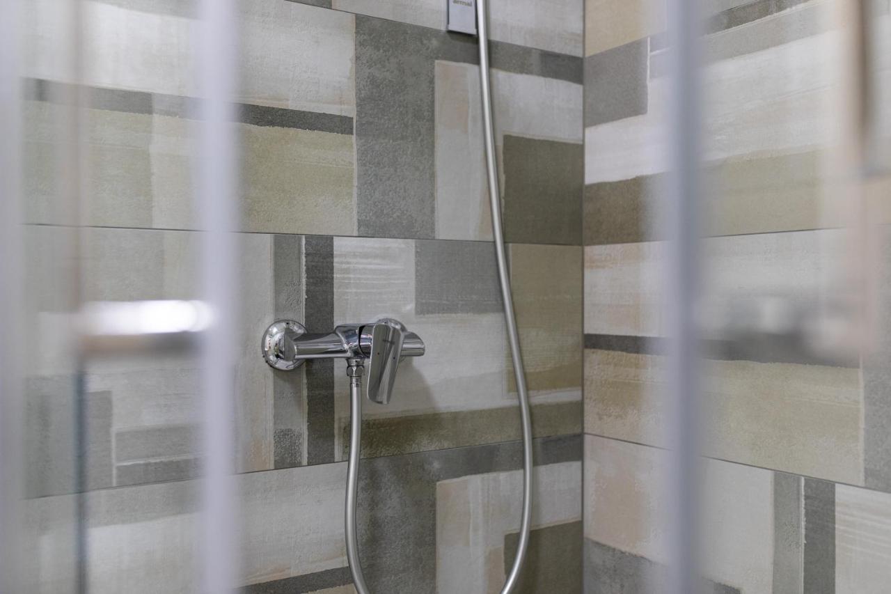 Ela Apartment Rijeka Luaran gambar