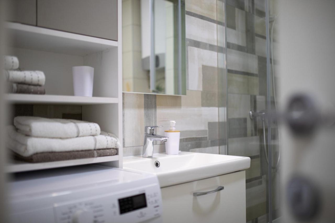 Ela Apartment Rijeka Luaran gambar