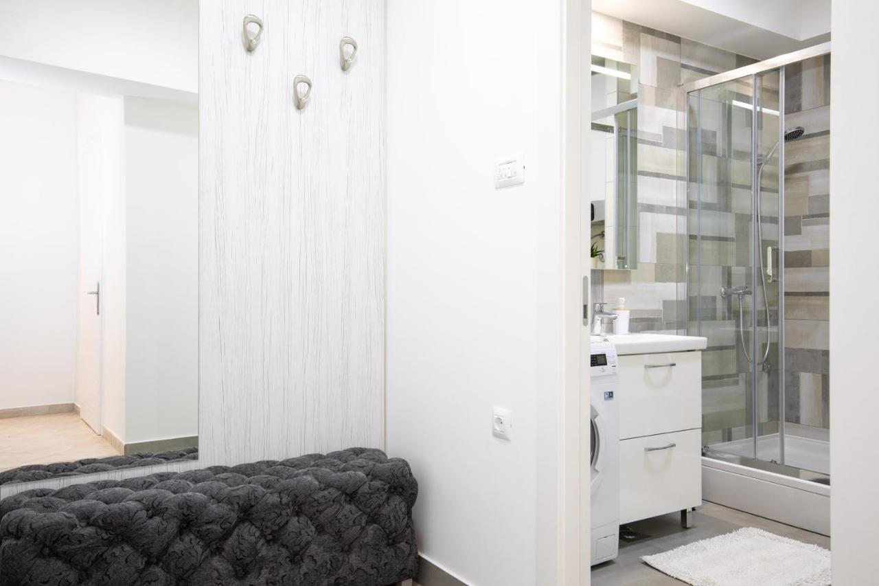 Ela Apartment Rijeka Luaran gambar